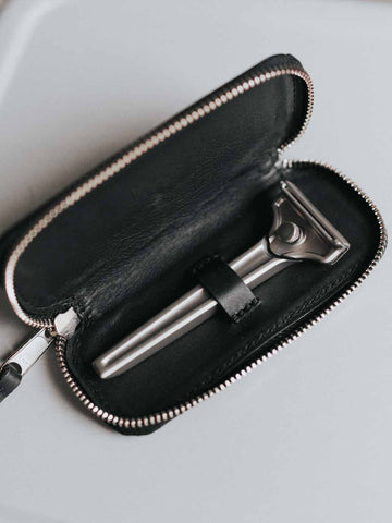 Supply - The Leather Travel Case