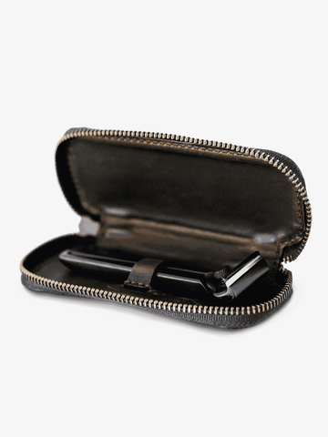 Supply - The Leather Travel Case