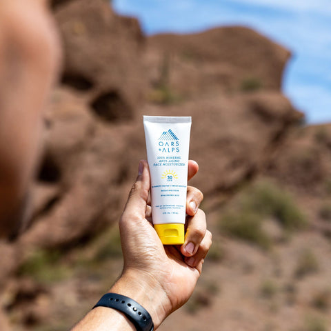 Oars + Alps - 100% Mineral Anti-Aging Face Moisturizer with SPF 30